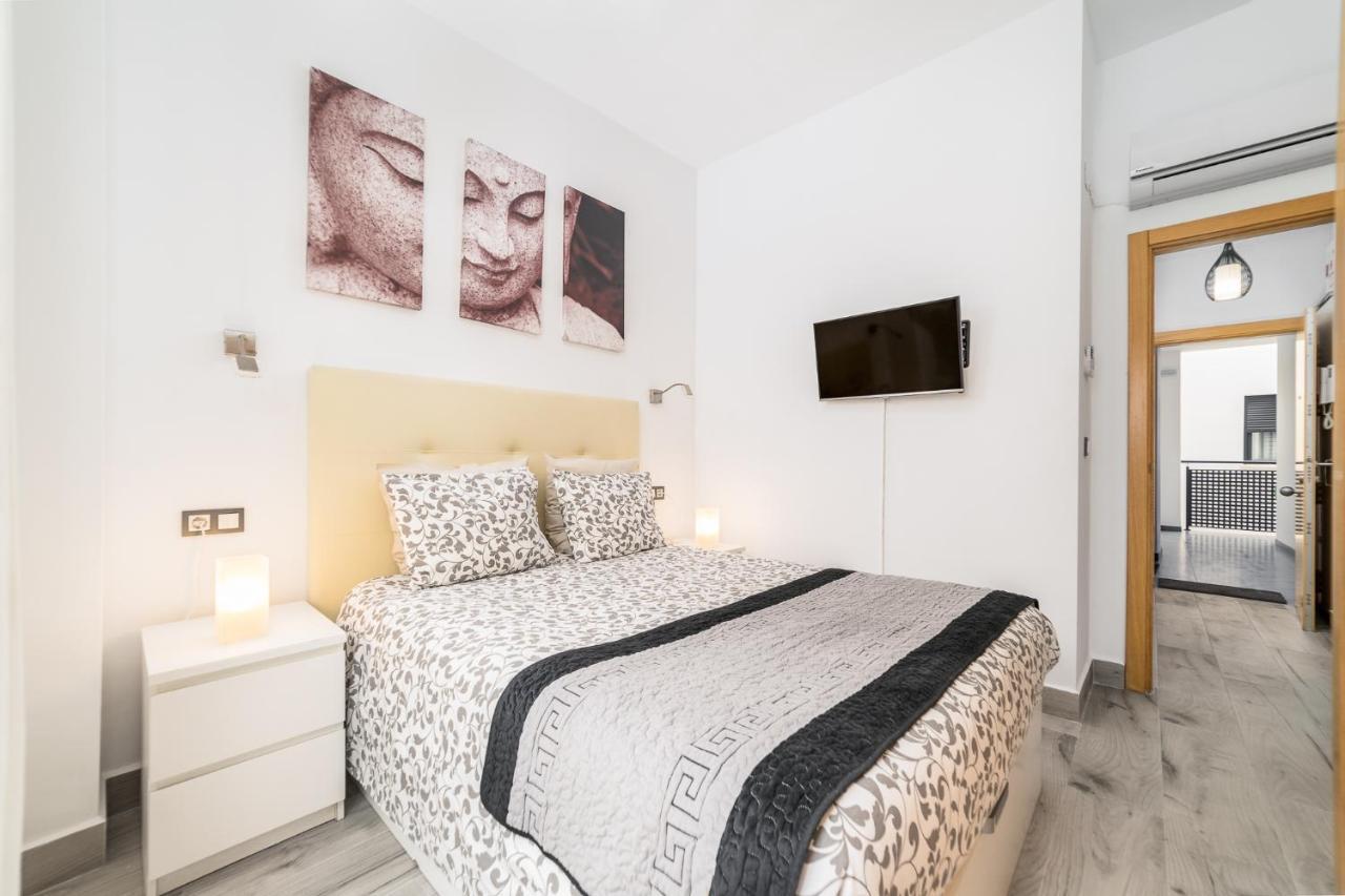Malaga Suite Picasso With Swimming Pool And Parking In The Center! Экстерьер фото